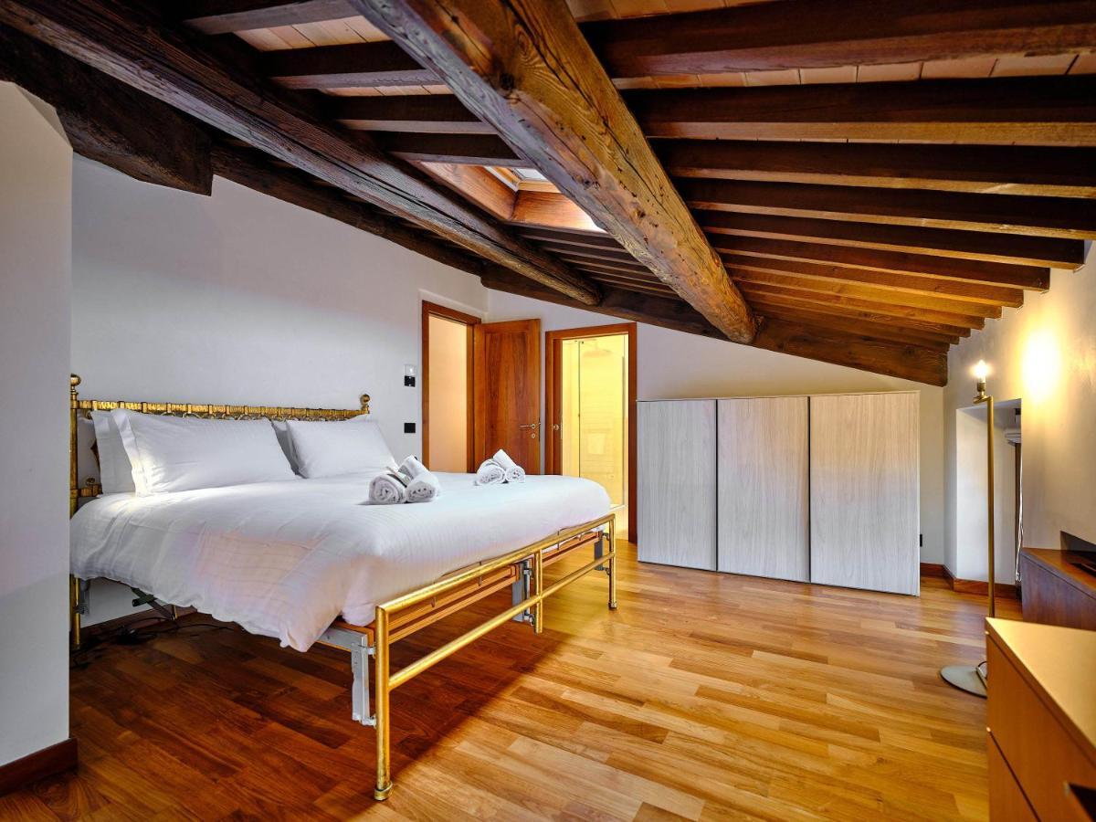 Apartmentsarena - Residenza Degli Scaligeri - Piazza Erbe Verona Esterno foto