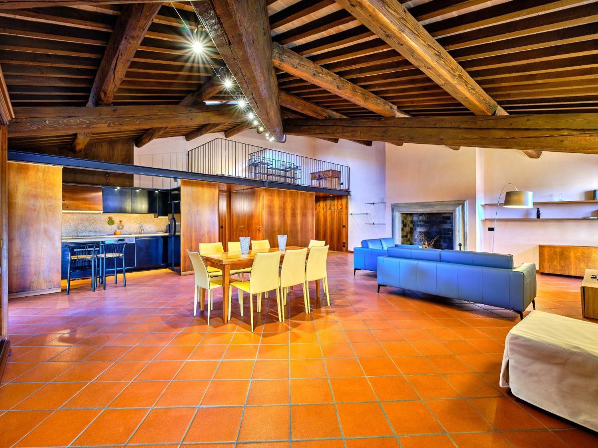 Apartmentsarena - Residenza Degli Scaligeri - Piazza Erbe Verona Esterno foto