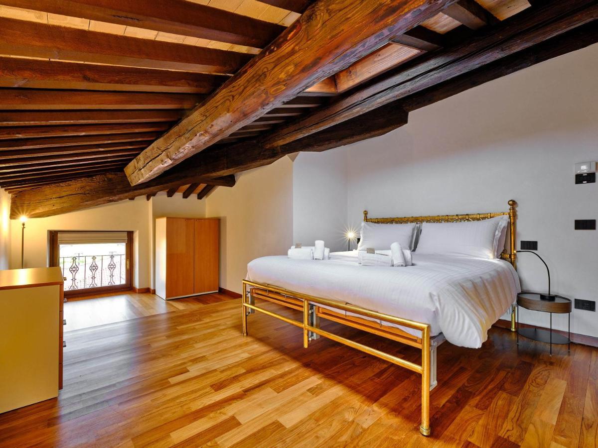 Apartmentsarena - Residenza Degli Scaligeri - Piazza Erbe Verona Esterno foto