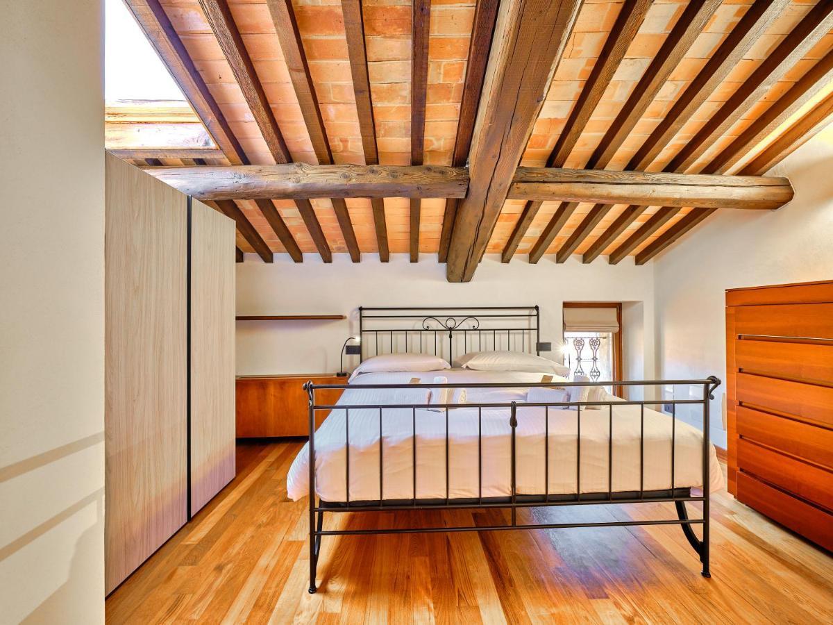 Apartmentsarena - Residenza Degli Scaligeri - Piazza Erbe Verona Esterno foto