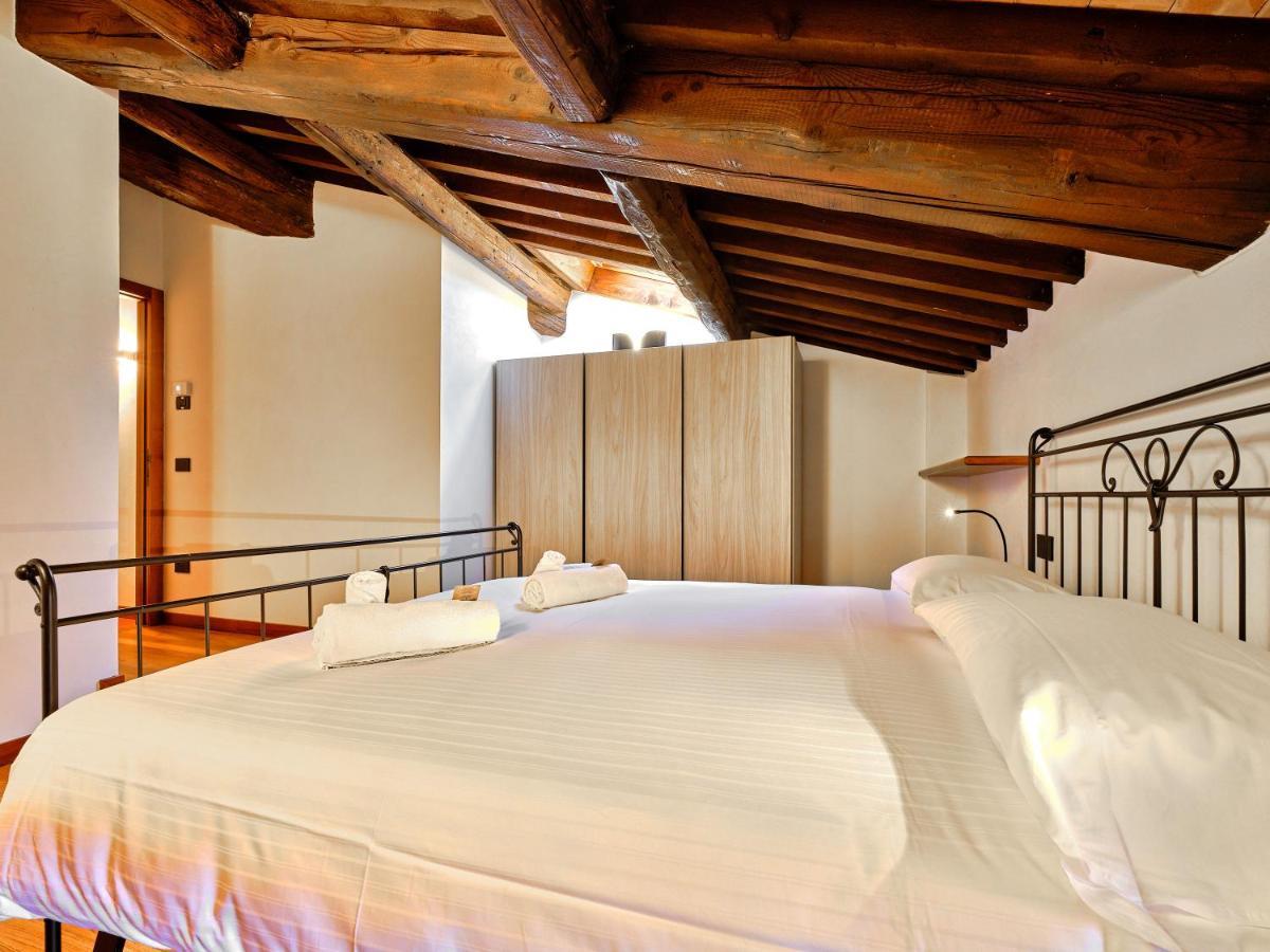 Apartmentsarena - Residenza Degli Scaligeri - Piazza Erbe Verona Esterno foto