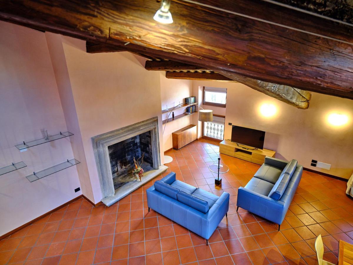 Apartmentsarena - Residenza Degli Scaligeri - Piazza Erbe Verona Esterno foto