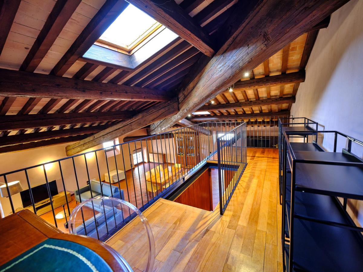 Apartmentsarena - Residenza Degli Scaligeri - Piazza Erbe Verona Esterno foto